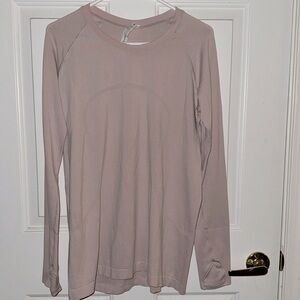 Lulu Lemon Swiftly Tech Long Sleeve